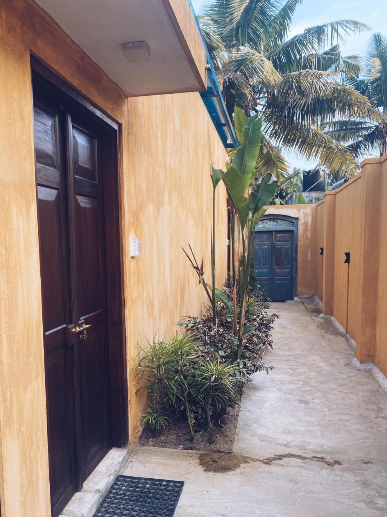 Private Pool Cabanas Ac - Angam Villas Hikkaduwa Exterior foto