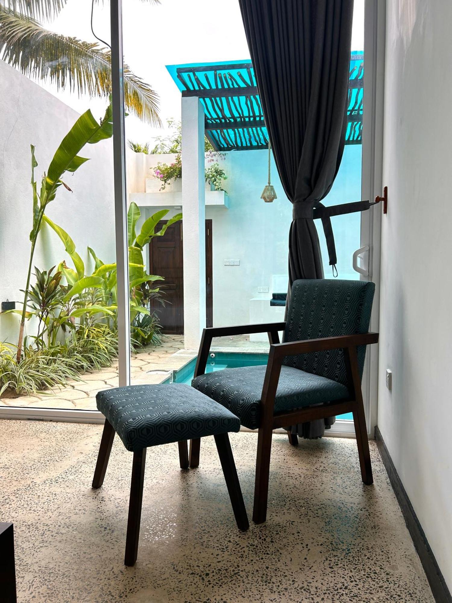 Private Pool Cabanas Ac - Angam Villas Hikkaduwa Exterior foto